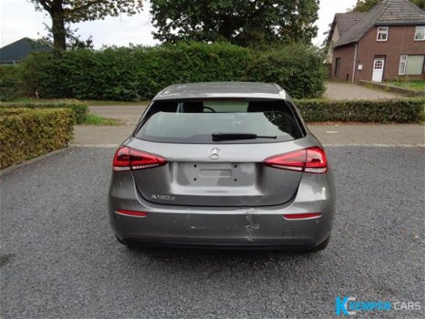 Mercedes-Benz A-klasse - A 180 D DCT Aut. Xenon Navi Leder - 1