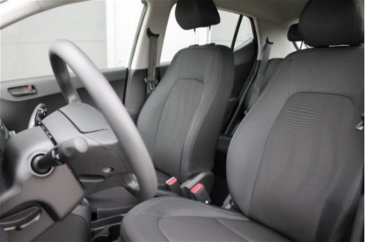 Hyundai i10 - 1.0I COMFORT + NAVI MY19 | Rijklaarprijs | Direct uit voorraad | € 2100 korting | 5 ja - 1