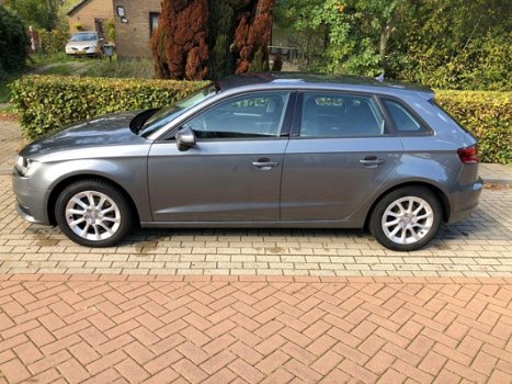 Audi A3 Sportback - 1.4 TFSI Attraction - 1