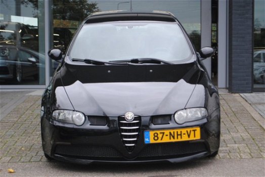 Alfa Romeo 147 - 3.2 V6 GTA HISTORIE COMPLEET AANWEZIG - 1