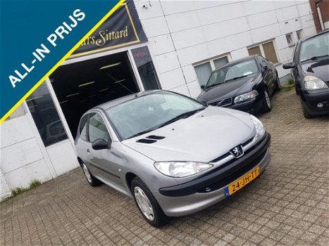 Peugeot 206 - 1.4 XR, Met nieuw APK - 1