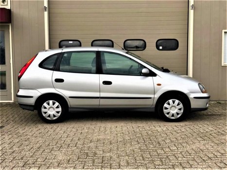 Nissan Almera Tino - 1.8 - 1