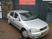 Opel Astra - 1.6 8V 5D 2003 Grijs Airco/Elek Pakket/APK & NAP - 1 - Thumbnail