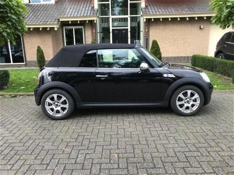 Mini Mini Cabrio - 1.6 Cooper Pepper S uitvoering - 1