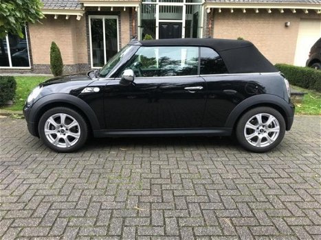 Mini Mini Cabrio - 1.6 Cooper Pepper S uitvoering - 1