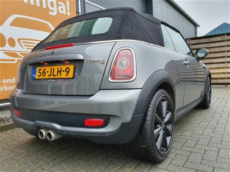 Mini Mini Cabrio - 1.6 Cooper S Chili met Beige Leer, Stoelverwarming, PDC, Climate & Cruise control - 1