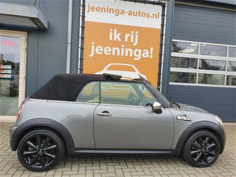 Mini Mini Cabrio - 1.6 Cooper S Chili met Beige Leer, Stoelverwarming, PDC, Climate & Cruise control - 1