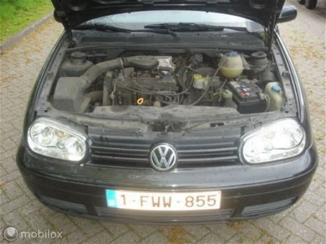 Volkswagen Golf Cabriolet - 1.8 Trendline - 1