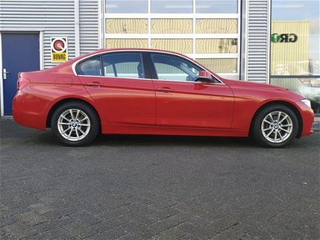 BMW 3-serie - 316d Centennial Executive *NAVIGATIE*PDC*LEER - 1