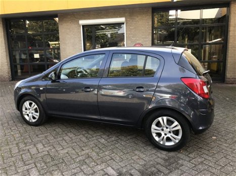 Opel Corsa - 1.2-16V Enjoy 5drs Airco - 1