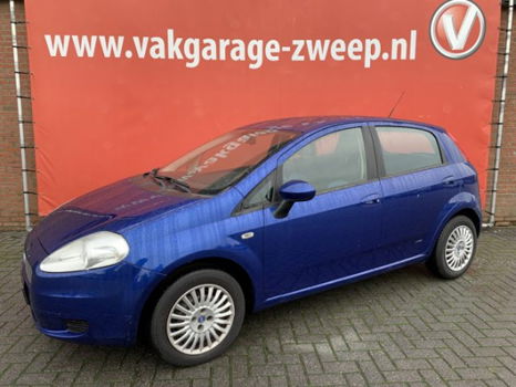 Fiat Grande Punto - 1.4 Dynamic 5-Drs | Automaat - 1