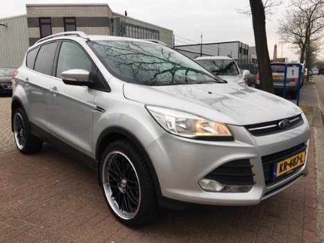 Ford Kuga - 2.5i 150pk Trend Automaat AWD 69.000km Airco/ECC - 1