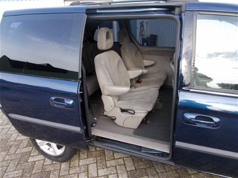 Chrysler Voyager - 2.4i SE Luxe 6P ( APK 25-03-2020 ) - 1