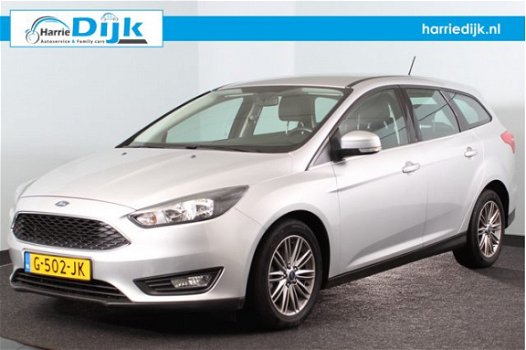 Ford Focus Wagon - 1.0 Ecoboost 125pk app connect (nav) | PDC | Airco | LM - 1