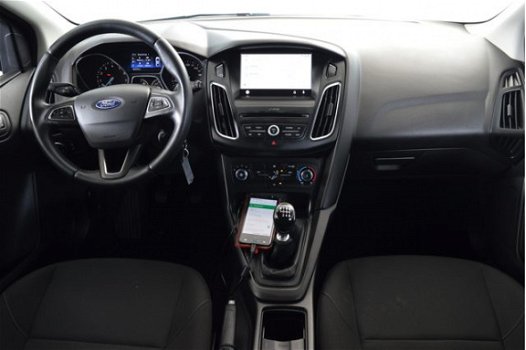 Ford Focus Wagon - 1.0 Ecoboost 125pk app connect (nav) | PDC | Airco | LM - 1