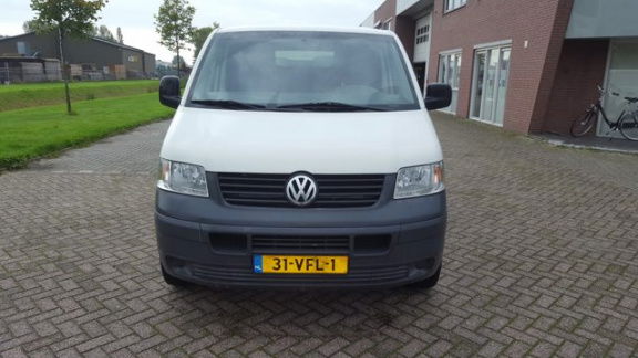 Volkswagen Transporter - 1.9 TDI Verlengd apk 21-09-2020 - 1