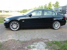 BMW 3-serie - 325i executive clima leder
