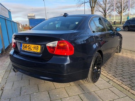 BMW 3-serie - 330d Clima Elek Pakket 19'' M-Bekleding Pdc Apk 09-2020 - 1