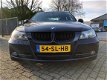 BMW 3-serie - 330d Clima Elek Pakket 19'' M-Bekleding Pdc Apk 09-2020 - 1 - Thumbnail