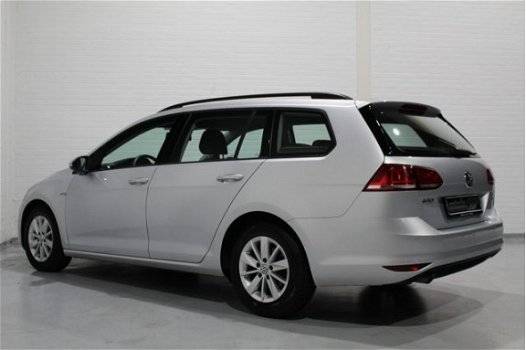 Volkswagen Golf Variant - 1.6 TDI Comfortline BlueMotion 111pk Cruise, Clima, Stoelverwarming, PDC V - 1