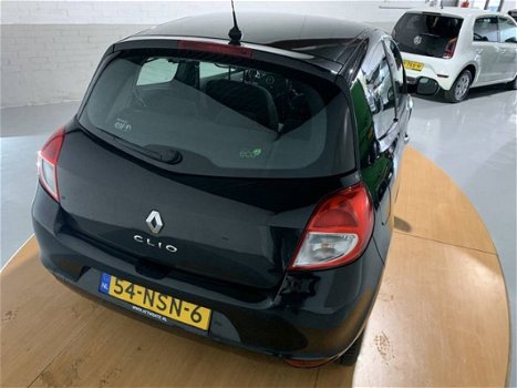 Renault Clio - TCE 100PK Collection Navi LED Cruise IPOD - 1