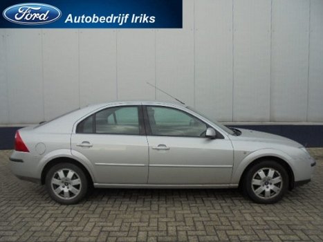 Ford Mondeo - 1.8 16V 125 PK HB First Edition Trekhaak - 1