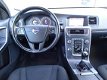 Volvo V60 - T3 150pk I Kinetic I Trekhaak I Park Assist I Navigatie - 1 - Thumbnail