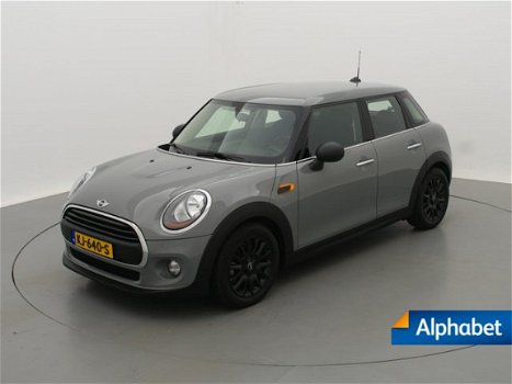 Mini Mini One - 1.5 D 95pk Business Pakket 5 Deurs - 1