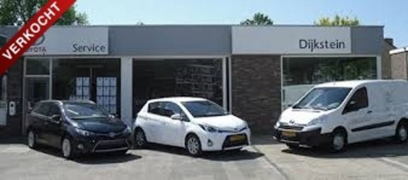 Toyota Auris - 1.8 Hybrid 136pk CVT Executive I zwart leder - 1