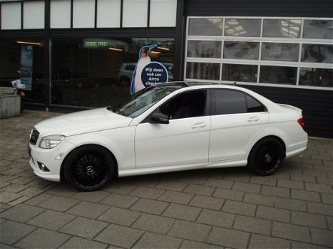 Mercedes-Benz C-klasse - C350 AMG paket incl remmen en uitlaat systeem - 1