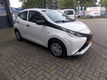 Toyota Aygo - 1.0 VVT-i x-now Airco Elek Pakket 5Deurs 2016bj GARANTIE - 1 - Thumbnail