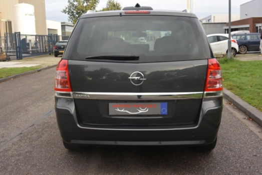 Opel Zafira - 1.8 Selection Panorama-dak Airco Navi - 1