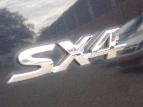 Suzuki SX4 - 1.6 EXCLUSIVE - 1