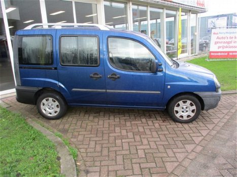 Fiat Doblò - 1.6-16V Family 7-persoons 152.000 KM NAP - 1