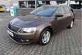 Skoda Octavia - 1.6 TDI GREENL. BNS - 1 - Thumbnail