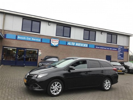 Toyota Auris Touring Sports - 1.2T 85KW TREND - 1