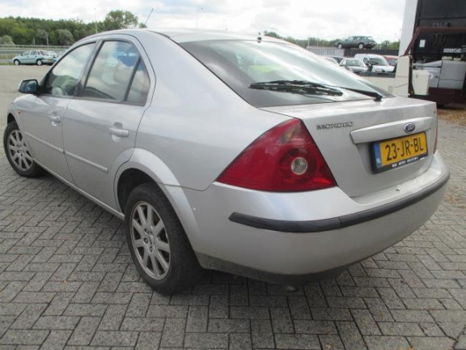 Ford Mondeo - 1.8-16V Collection - 1