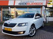 Skoda Octavia Combi - 1.2 TSI Greentech Elegance Businessline BJ.2014 / Schuif/kanteldak / Automaat - 1 - Thumbnail