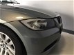 BMW 3-serie - 325i Dynamic Executive Automaat, Airco, Navigatie, Pdc - 1 - Thumbnail
