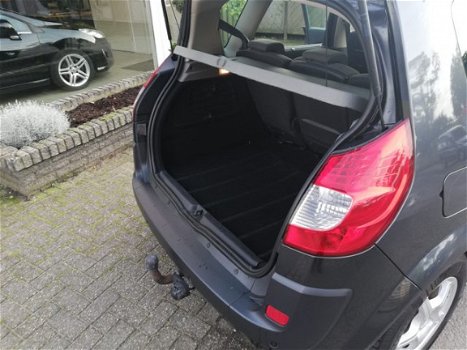 Renault Scénic - 1.6-16V Business Line met trekhaak - 1