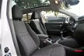 Nissan Qashqai - 1.5 dCi N-Connecta Navi / PDC / 360 Camera / Panodak / Clima / Keyless - 1 - Thumbnail