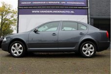 Skoda Octavia - 1.6 FSI Tour