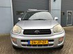 Toyota RAV4 - 2.0-16V VVT-i Sol AIRCO NIEUWE APK Cruise Control 4x4 - 1 - Thumbnail