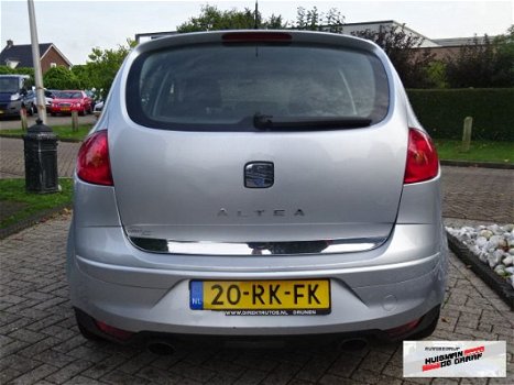 Seat Altea - 2.0 FSI Sport-up 2005 Sportuitlaat - 1