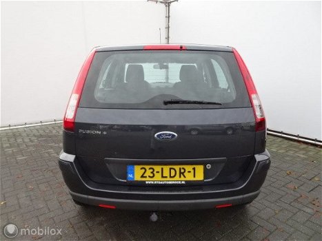 Ford Fusion - 1.6-16V Futura AUTOMAAT - 1