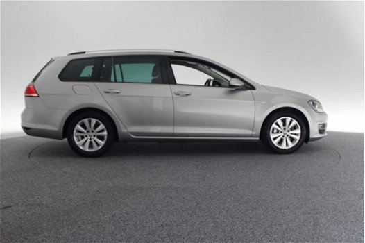 Volkswagen Golf Variant - 1.0 TSI 115 PK Connected Series Navi / Camera / Clima - 1