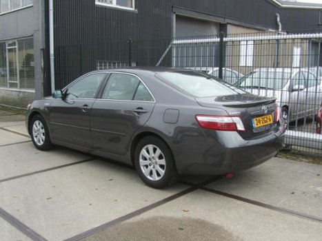 Toyota Camry - 2.4 HYBRID LEDER/ NAVI/ KEYLESS/ SCHUIFDAK - 1