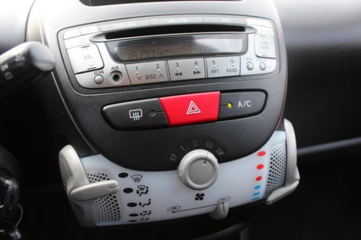 Toyota Aygo - 1.0 12v VVT-i Comfort - 1