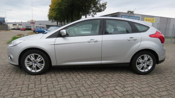 Ford Focus - 1.6 TI-VCT Trend 5 drs, 125pk, AUTOMAAT, Navigatie, PDC achter, Lm Velgen - 1