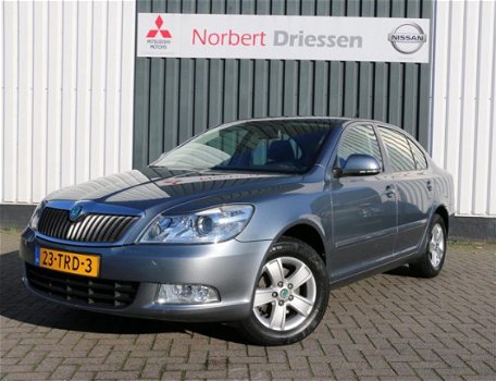 Skoda Octavia - 1.4 TSI Ambition Navi Schuifdak Trekhaak - 1